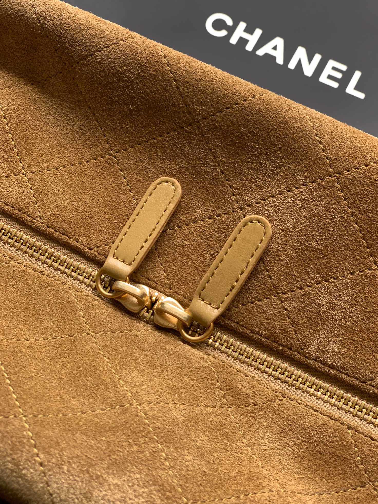 Ch**el boston bag 41x31x23cm