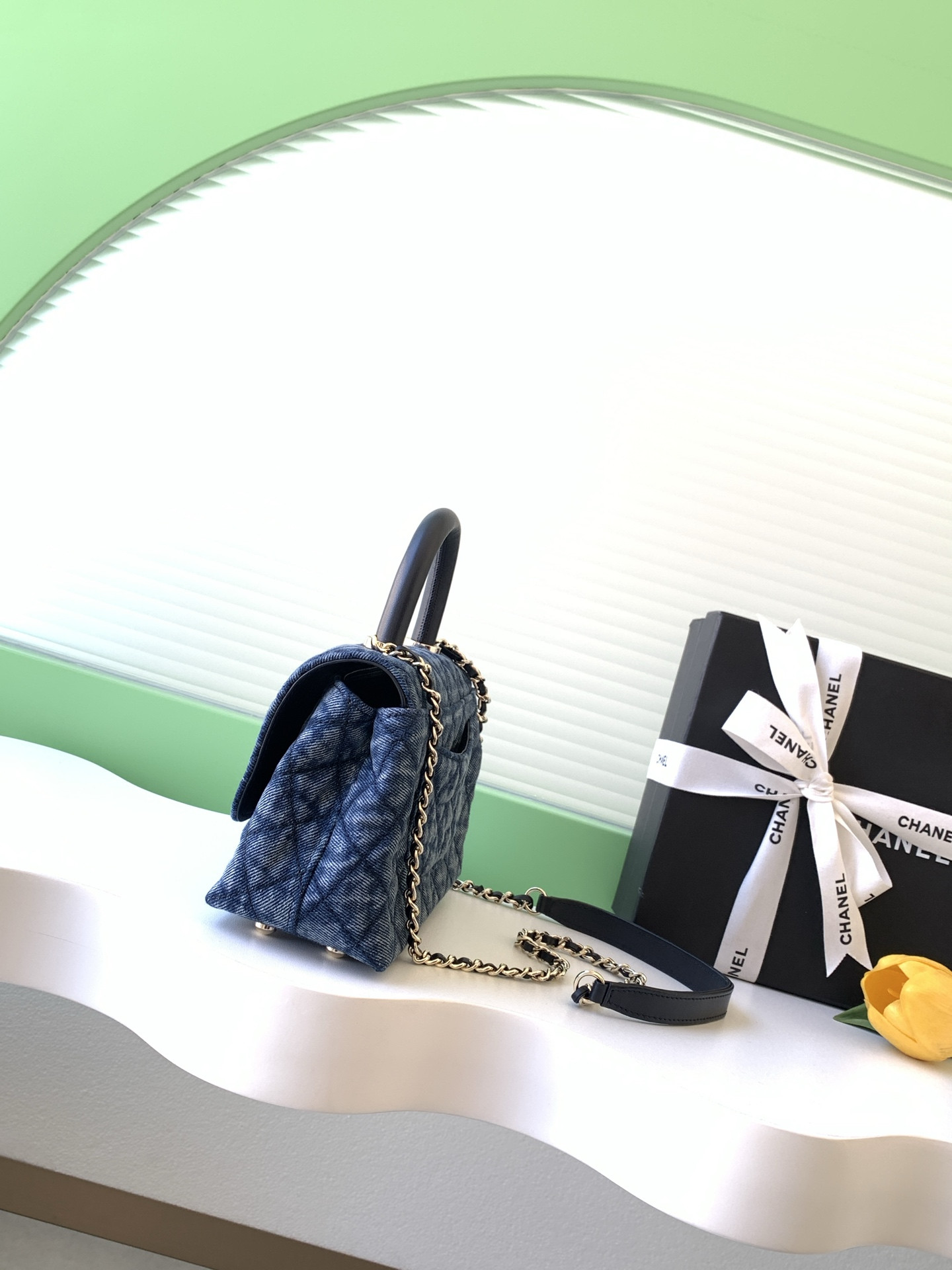 Chanel Coco Clutch with chain 13x19x9cm