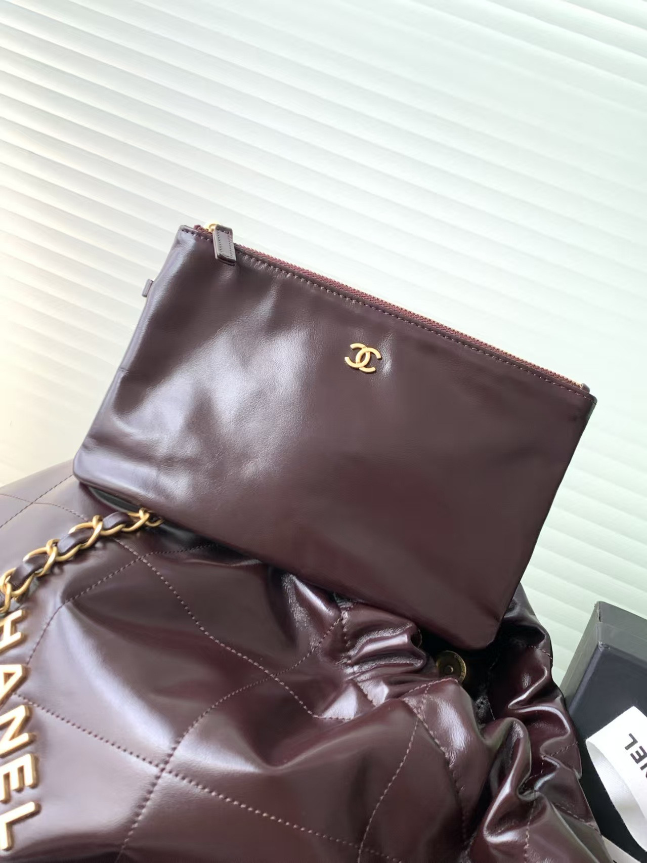 Ch**el 22 SMALL HANDBAG 35x37x7cm