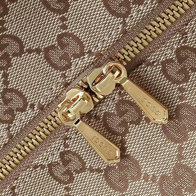 Gvc*1 brera medium crossbody bag 33x27x15cm