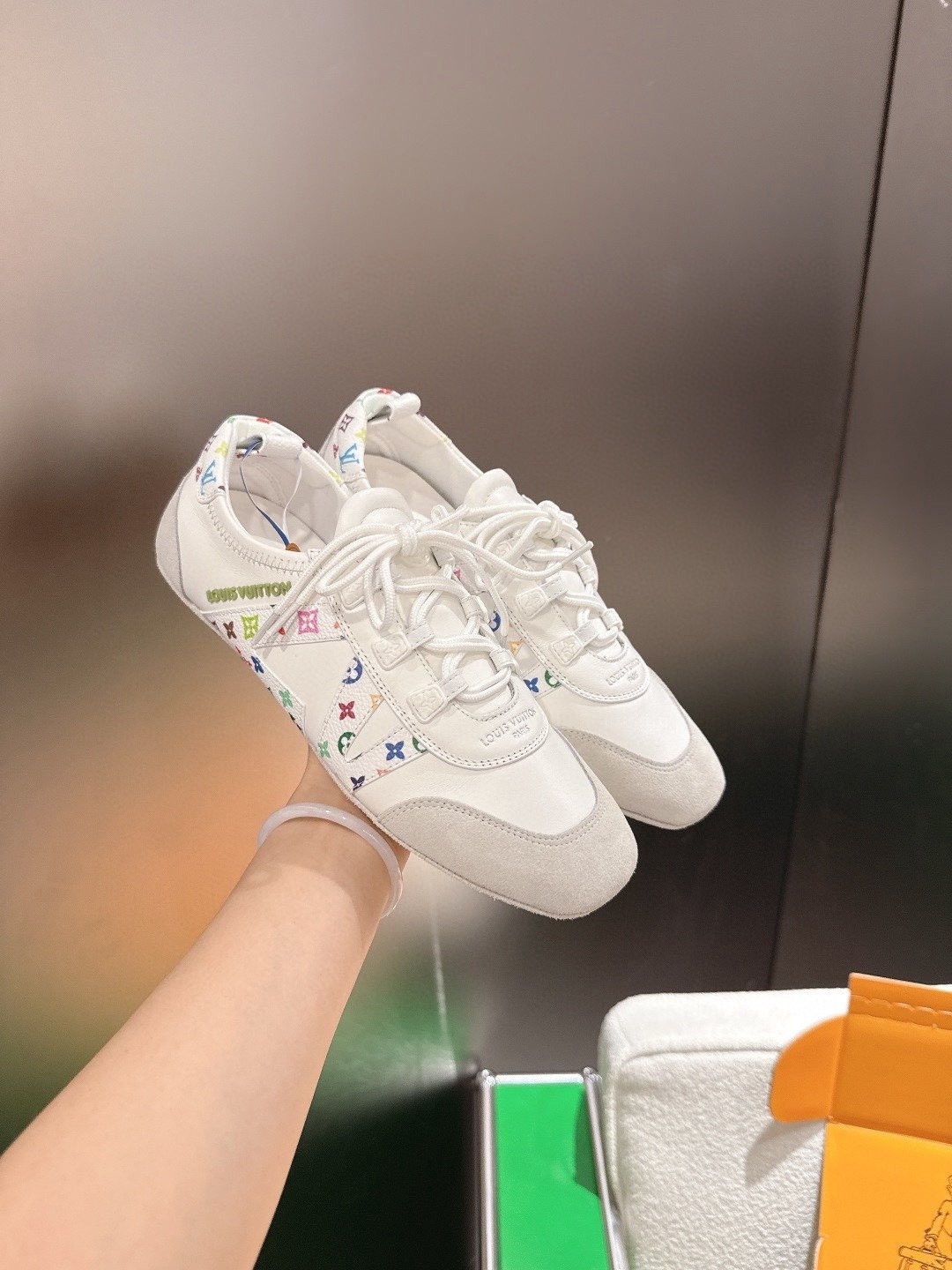 UA LV Sneaker