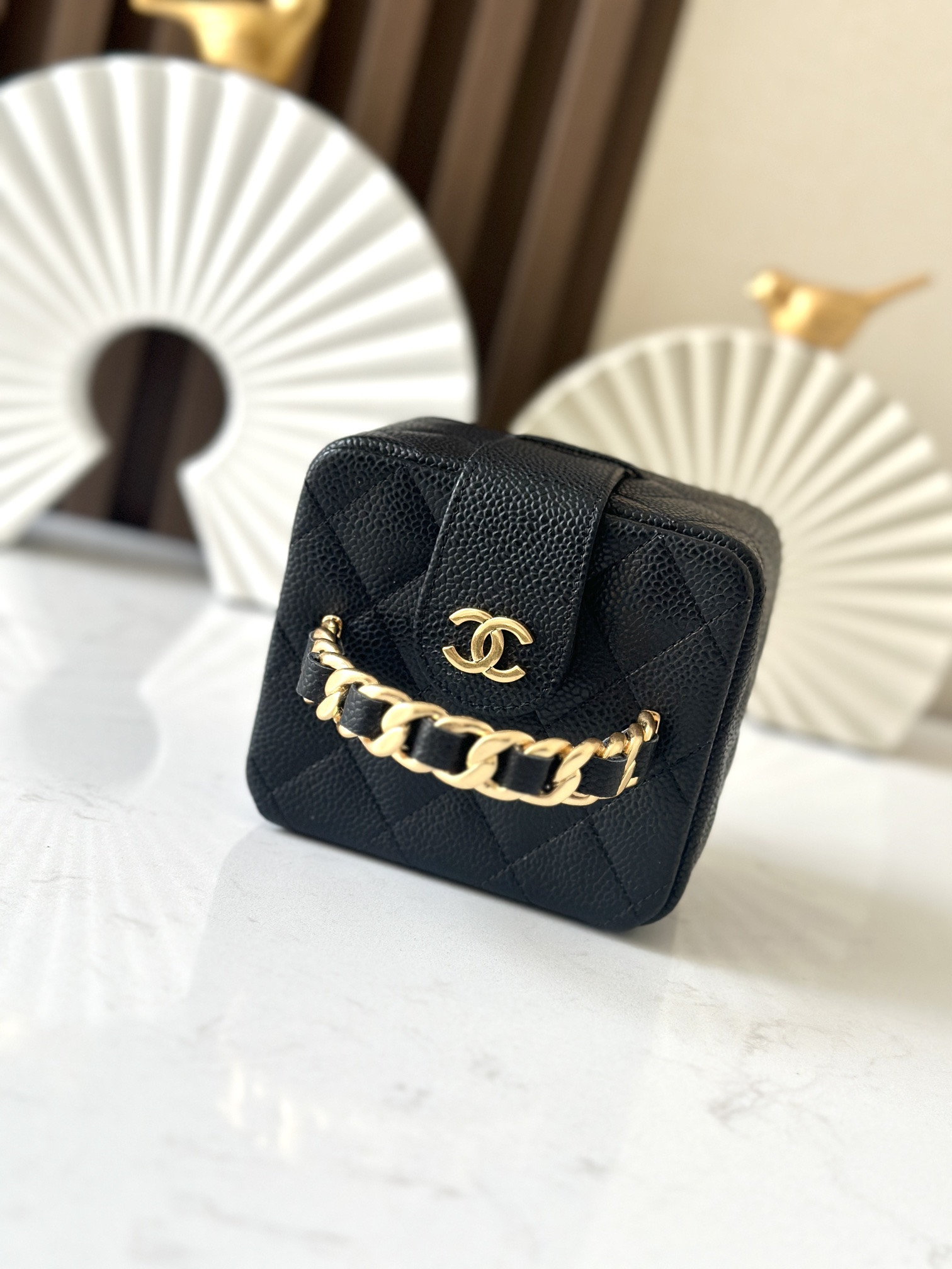 Chanel Vintage Cosmetic Bag 11x9.5x8.5cm