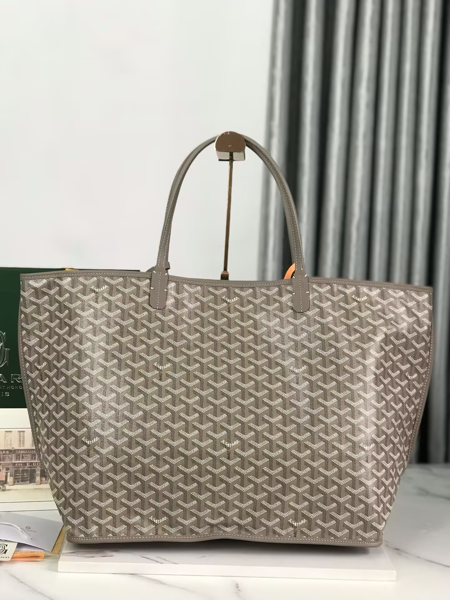 Goyard Anjou GM Bag 39x32x19cm