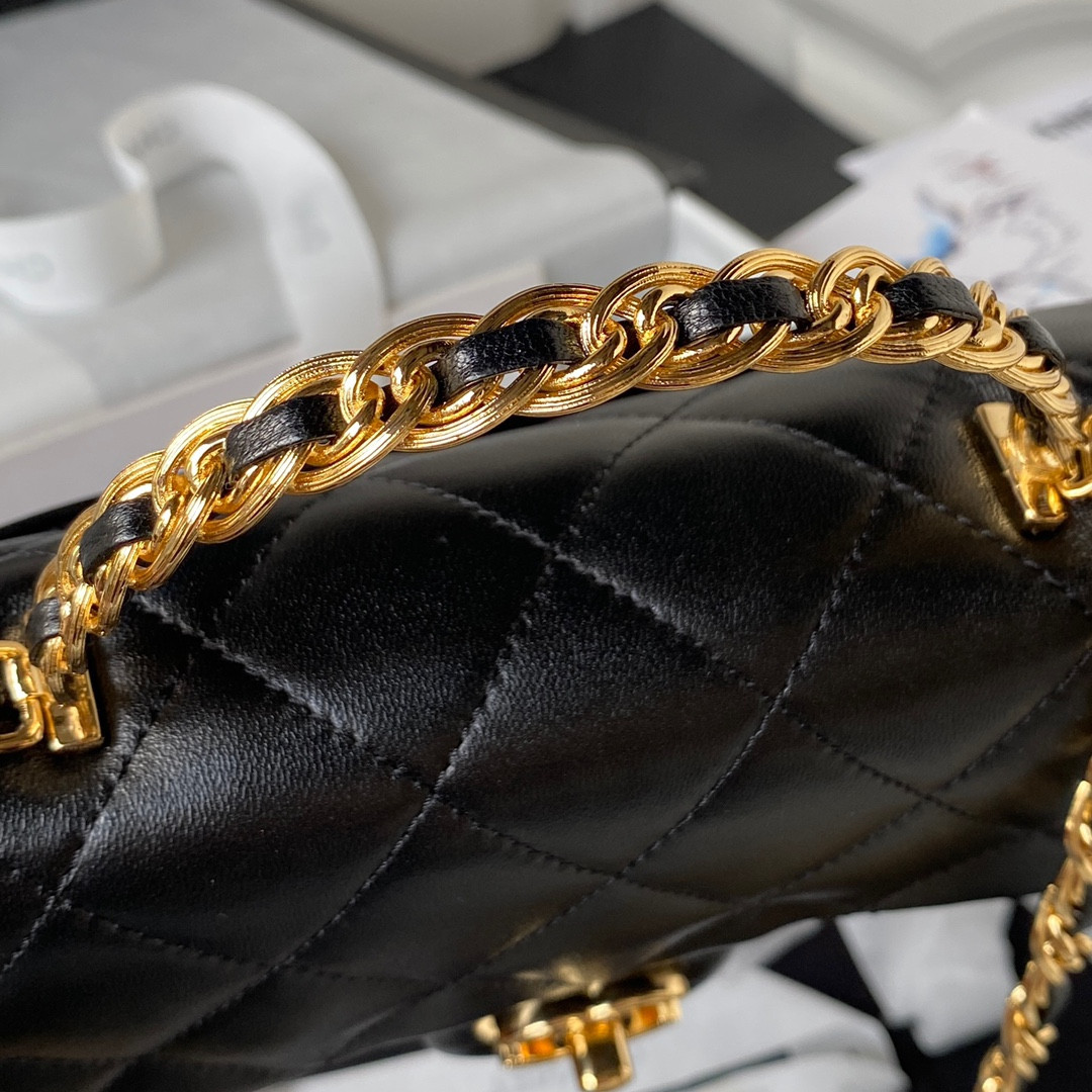 Chanel Flap Handbag 13x21x8cm