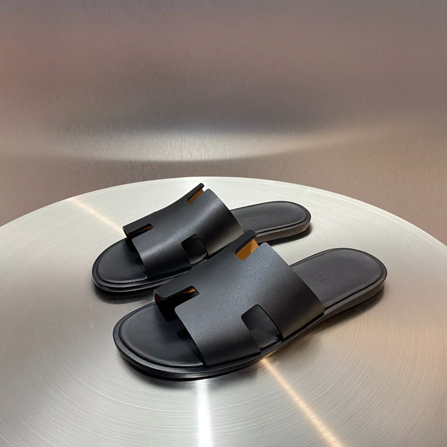 ua H**me5 izmir sandal