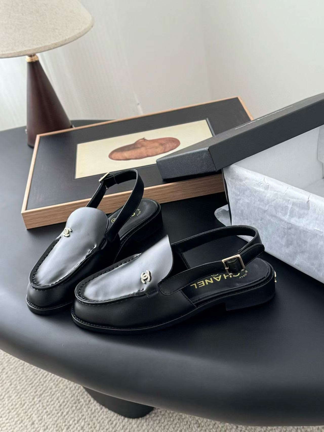 UA Ch**el shoes