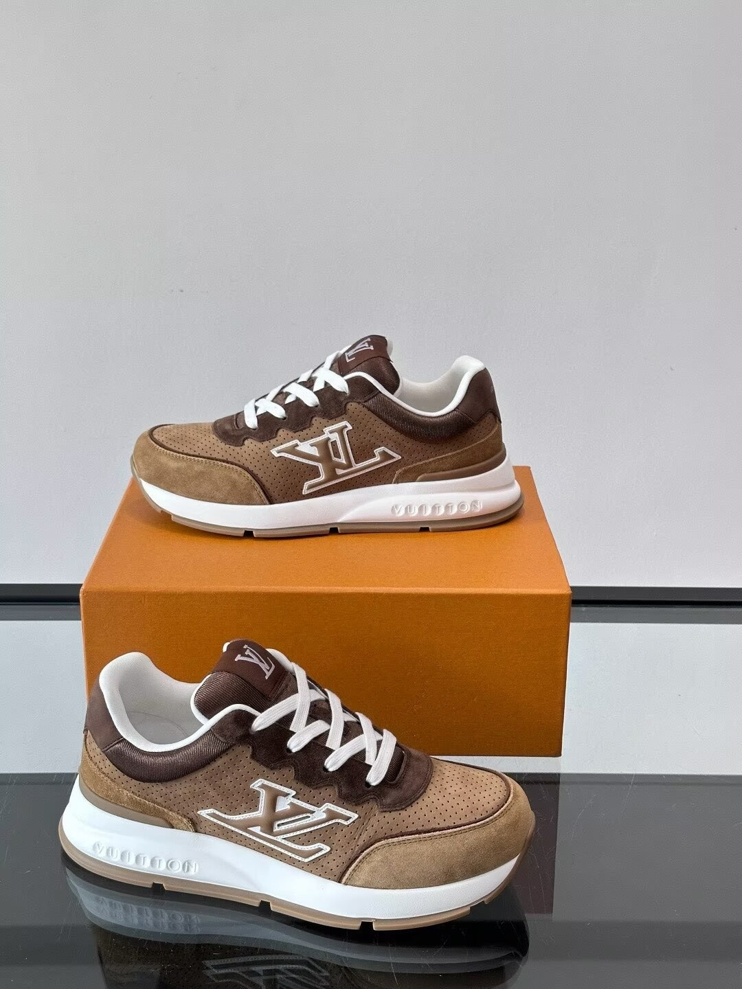 UA LV Classic Sneaker