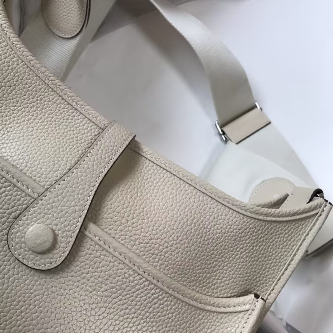 Hermès Evelyne Bag 28cm