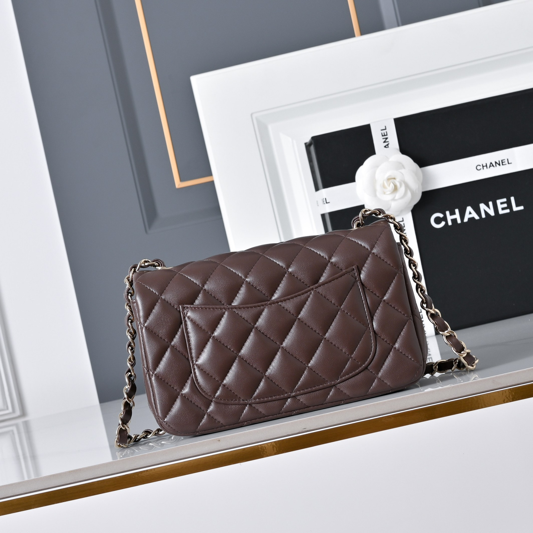 Chanel Mini Flap Bag 20x12x6.5cm