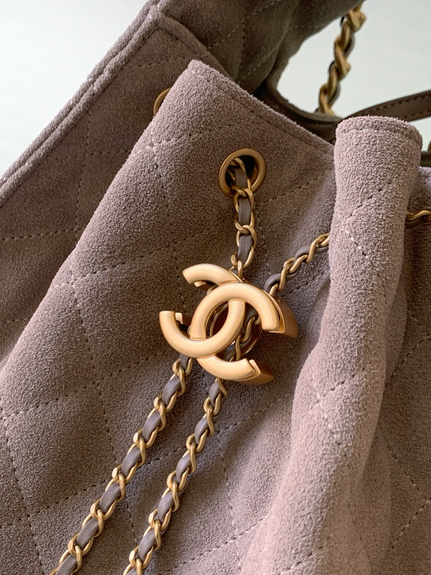CHANEL 25C Bucket BAG 40x30x15cm