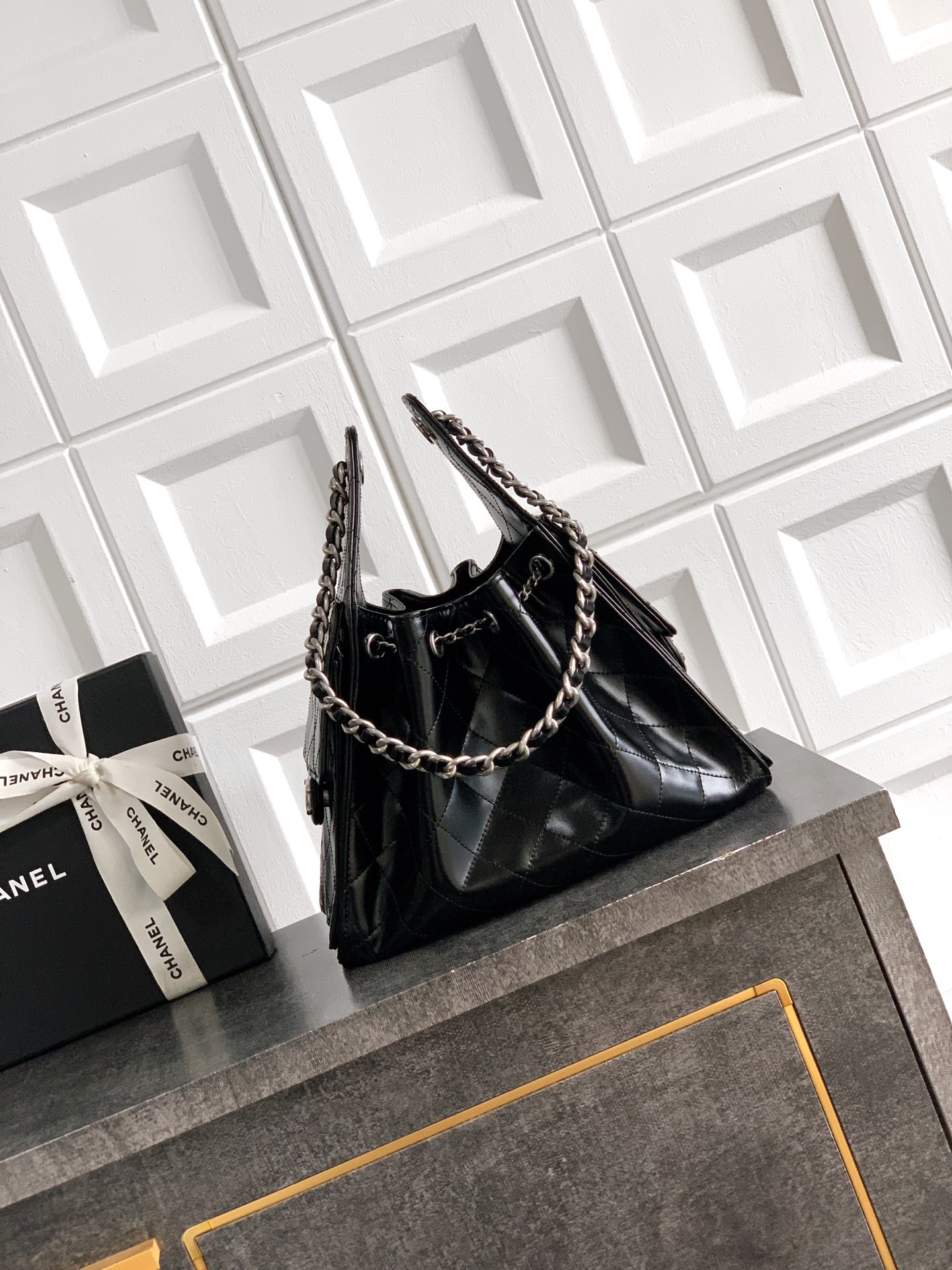 CHANEL 25C Bucket BAG Oil Wax Leather 30x26x14cm
