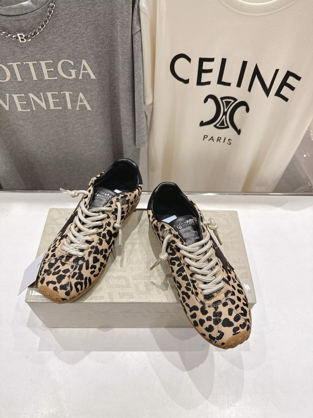 UA Golden Goose Marathon Speed ​​Sneakers
