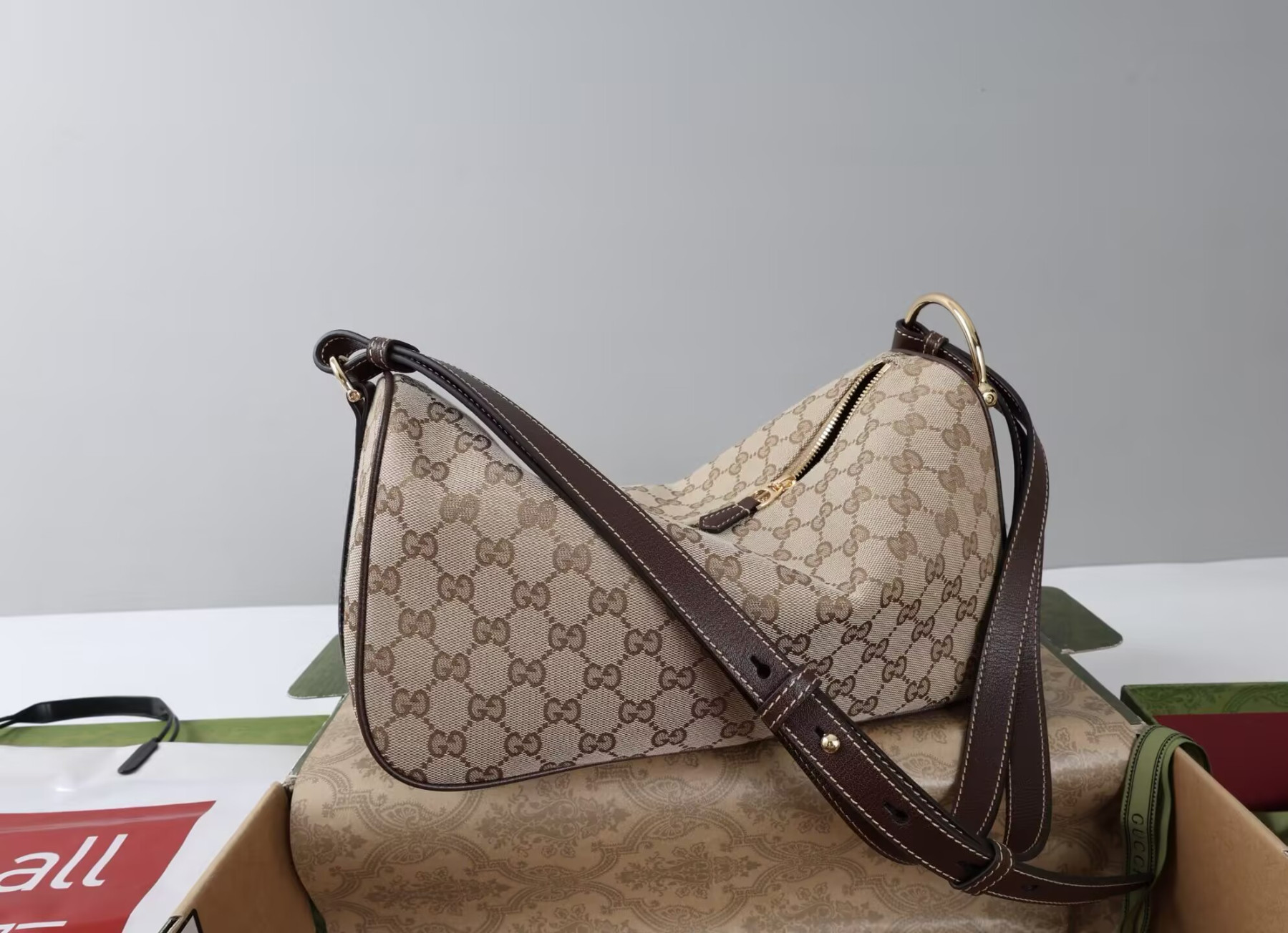 Gvc*1 half horsebit medium shoulder bag without box 31.5x17x12cm