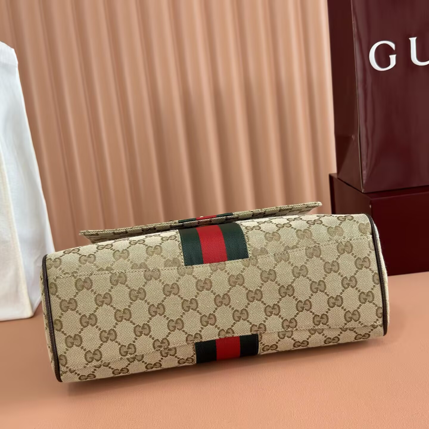 Gvc*1 paparazzo medium top handle bag 32x24x17cm