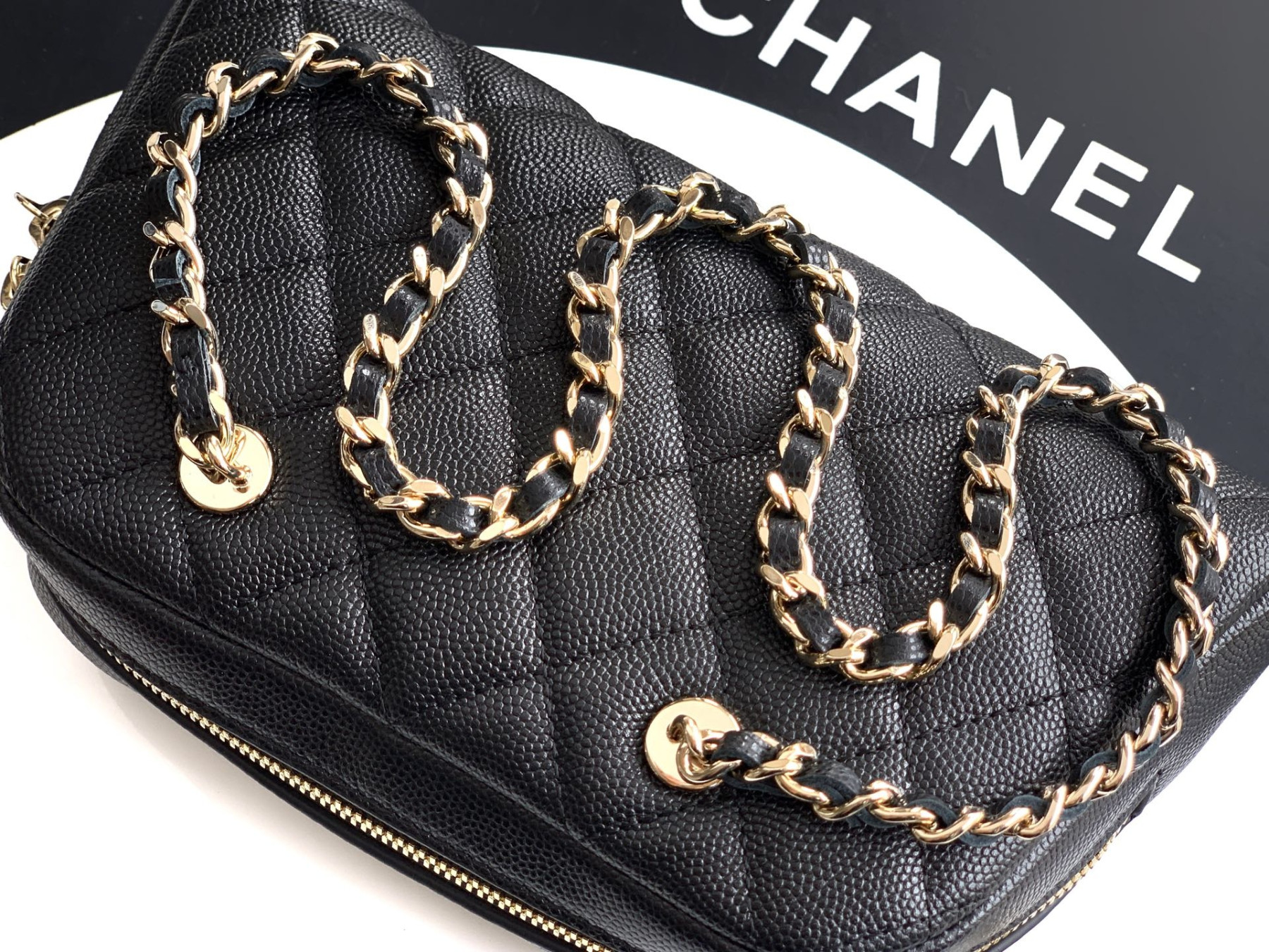 Chanel Clutch with chain AP5092 11.5x19.5x5.5cm