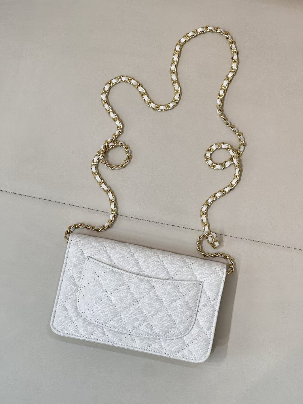 Ch**el WOC CLASSIC WALLET ON CHAIN 13x19cm