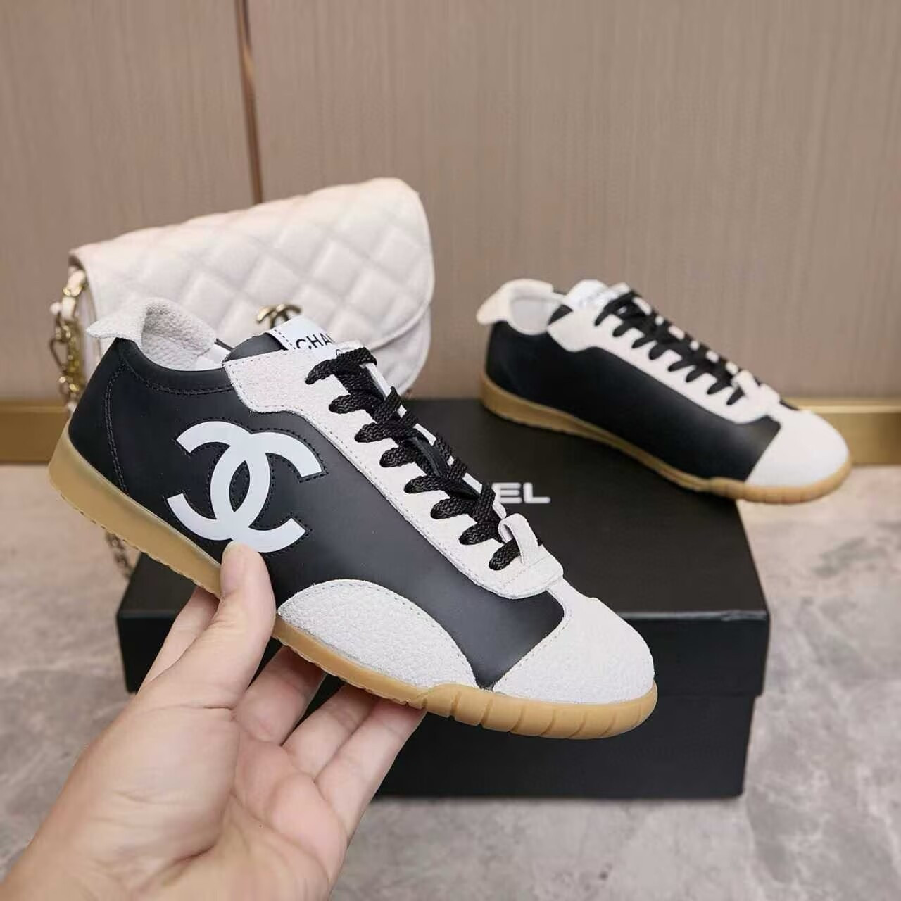 ua Ch**el trainers sneakers