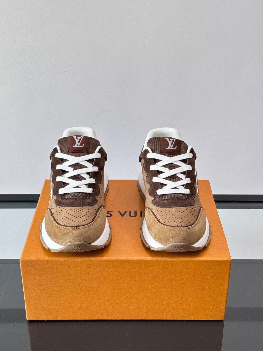 UA LV Classic Sneaker