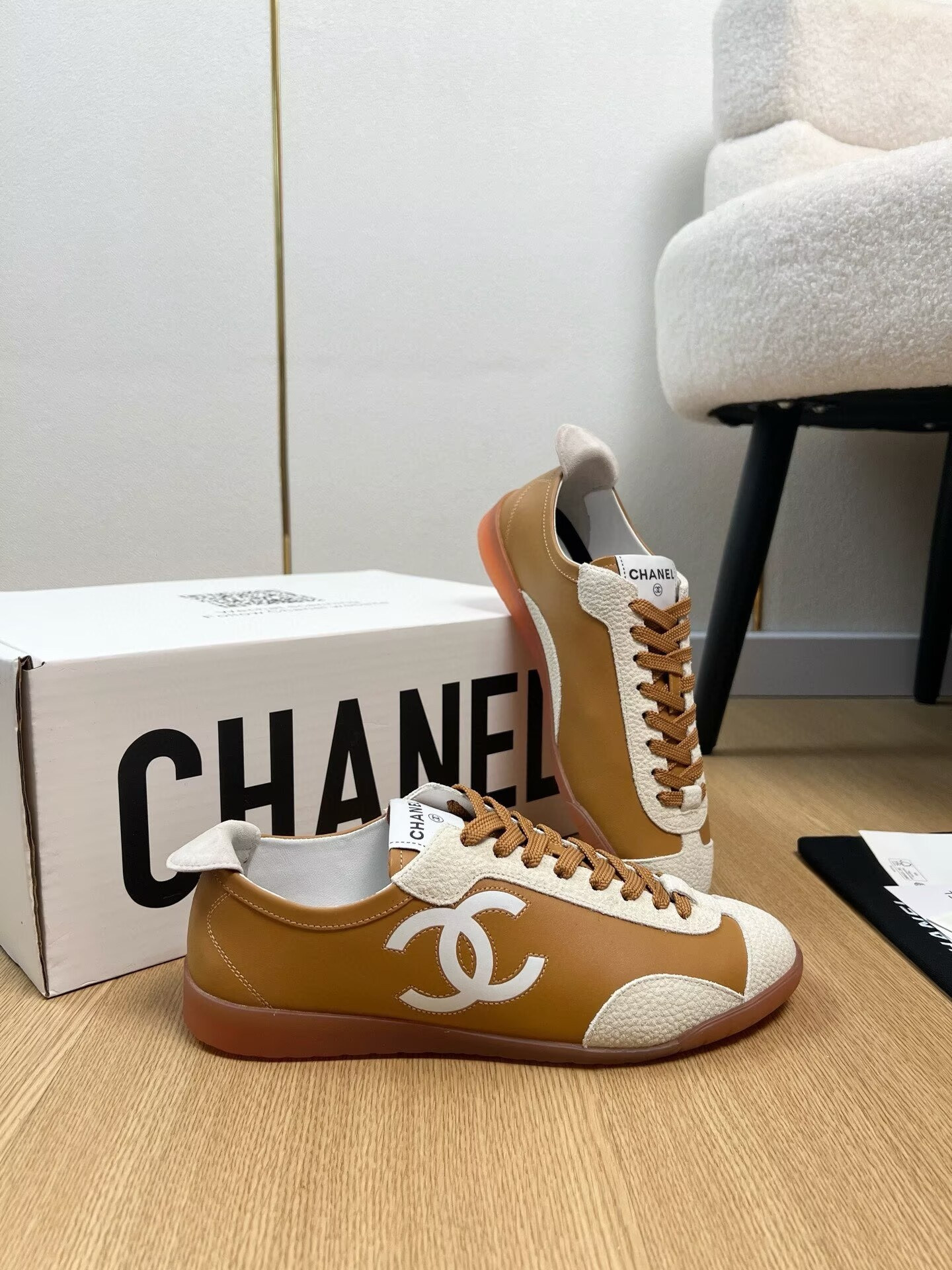 ua Ch**el trainers sneakers
