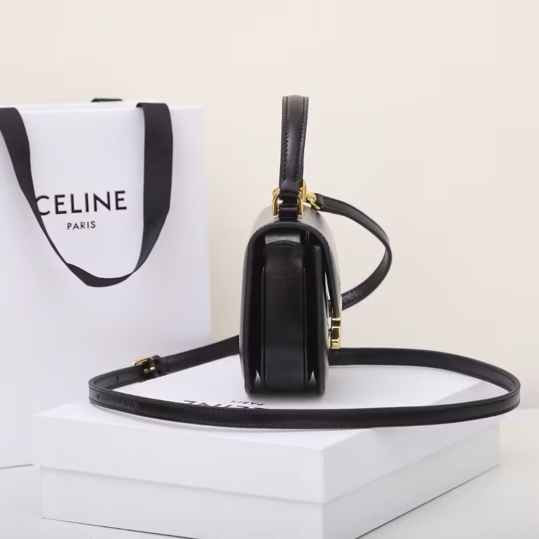 Celine MINI BESACE CLEA 15.5x12x5cm