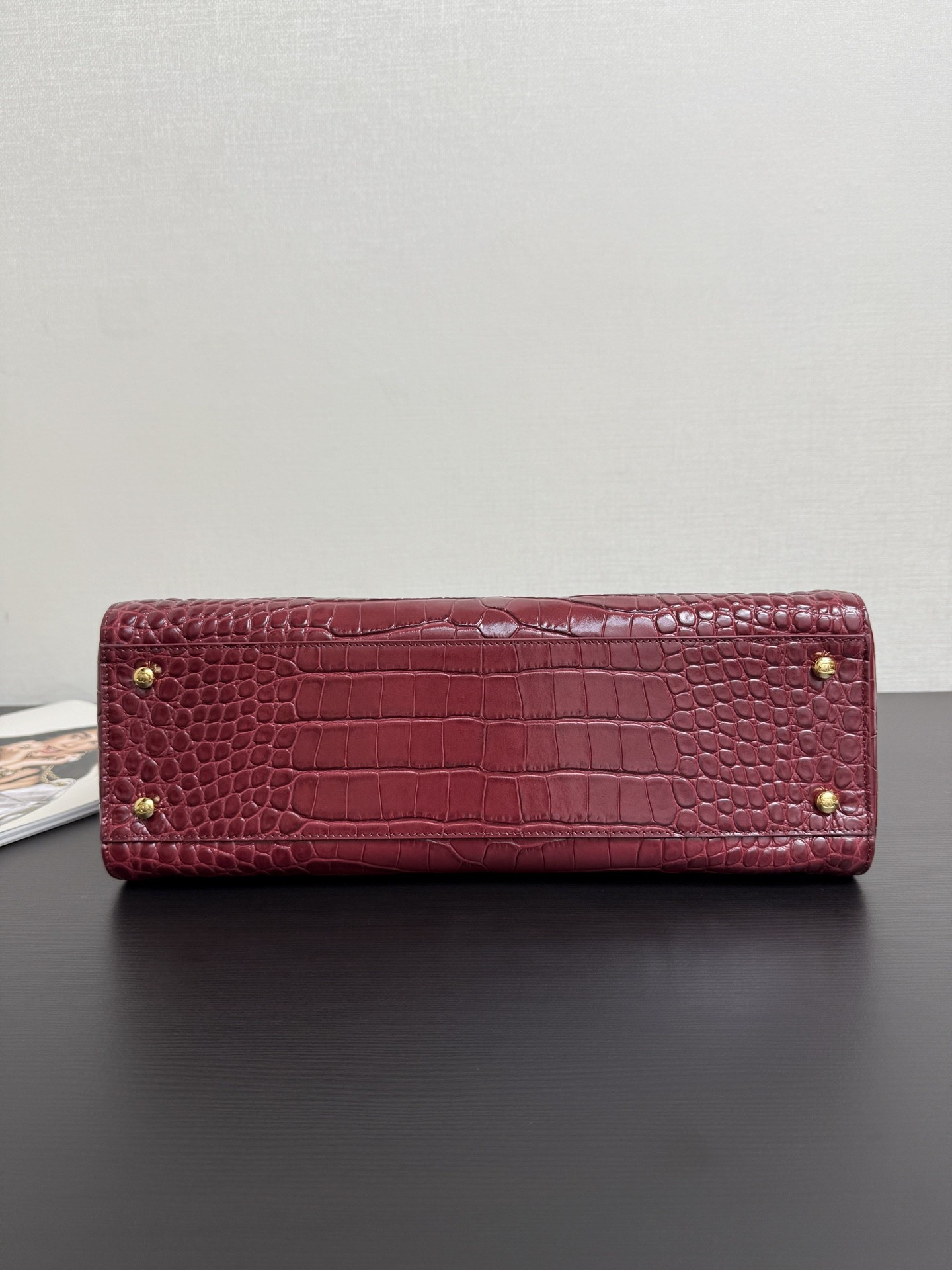 Chanel Tote Crocodile-embossed Bag 35x21x12cm
