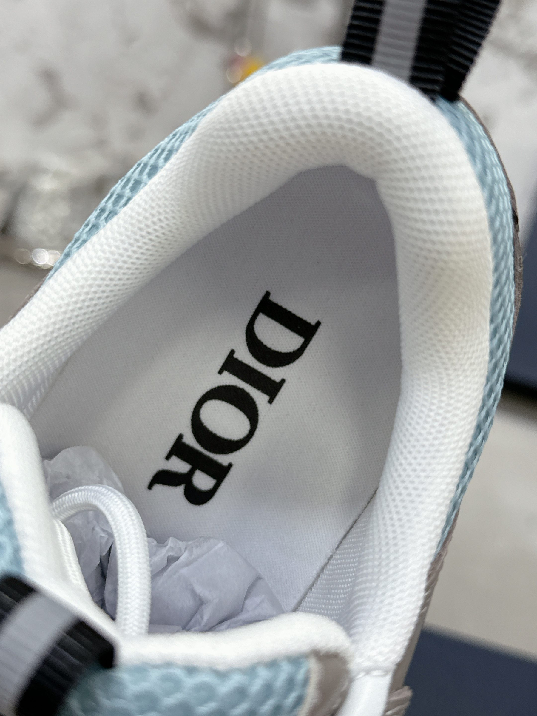 UA D10r B22 Sneaker