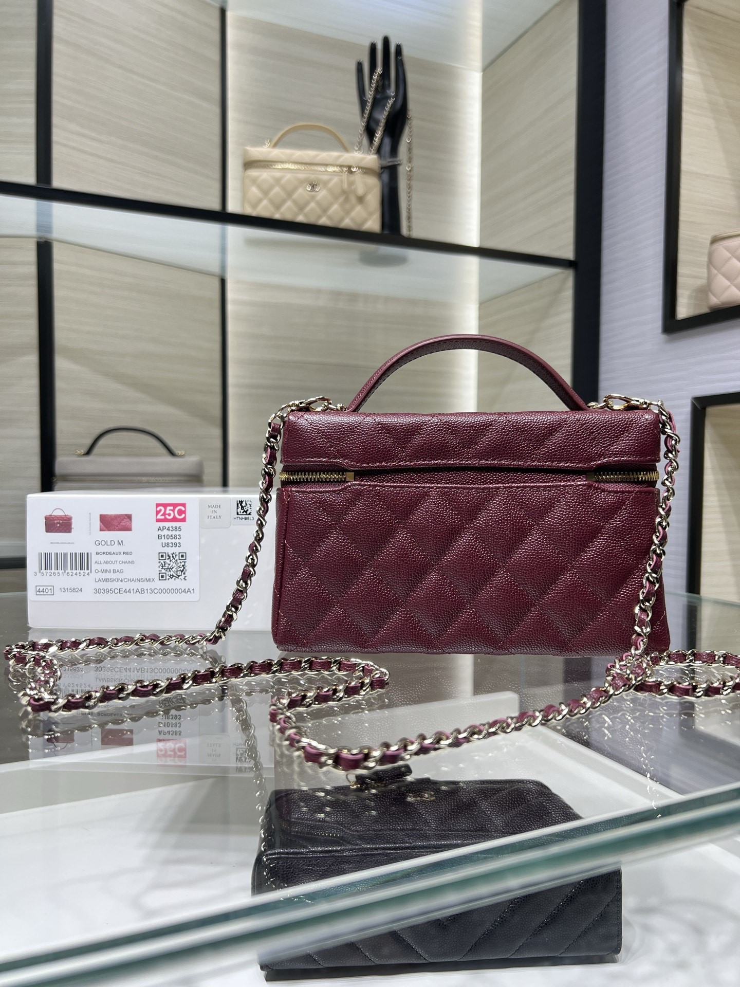 CHANEL Classic Vanity with chain Handbag AP4385 17x19.5x5cm