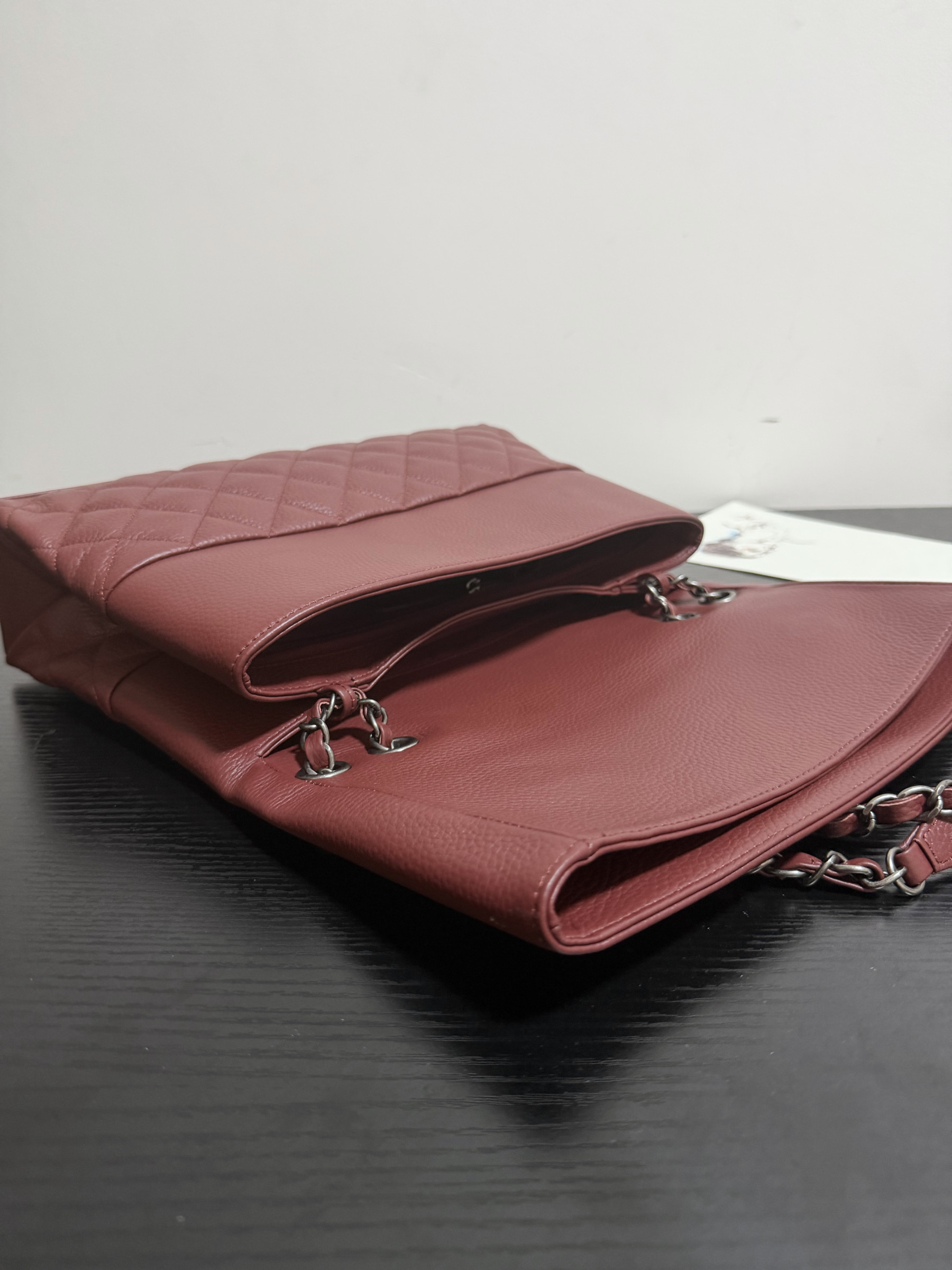 Chanel Hampton Flap Handbag AS7095 32x19x7.5cm