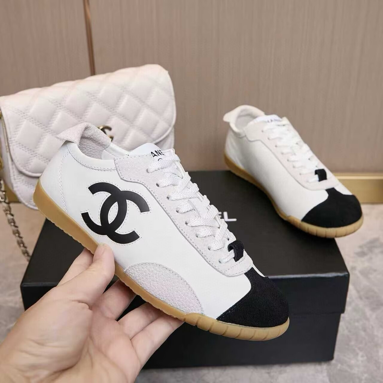 ua Ch**el trainers sneakers