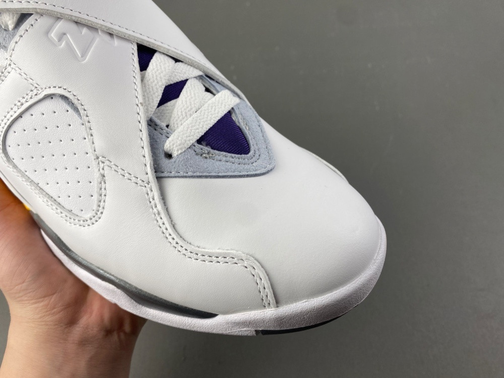 UA AIR Jordan 8 Retro