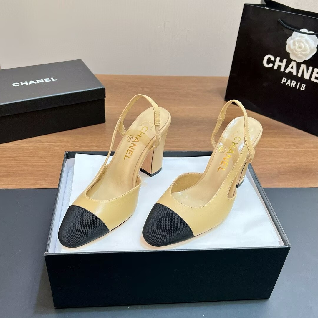 ua Ch**el slingbacks