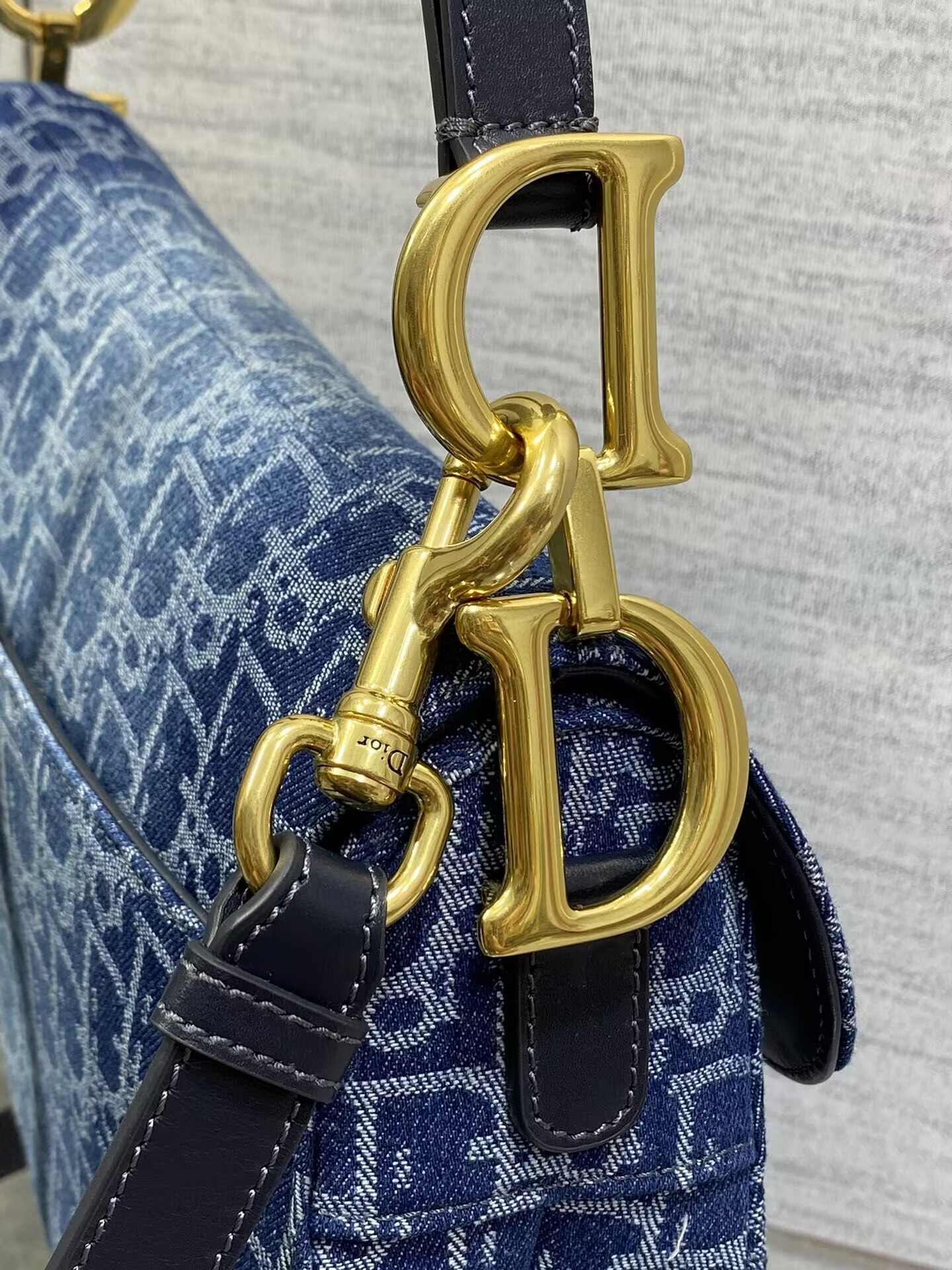 d10r saddle bag with strap blue De*1m d10r oblique jacquard 25.5 x 20 x 6.5 cm
