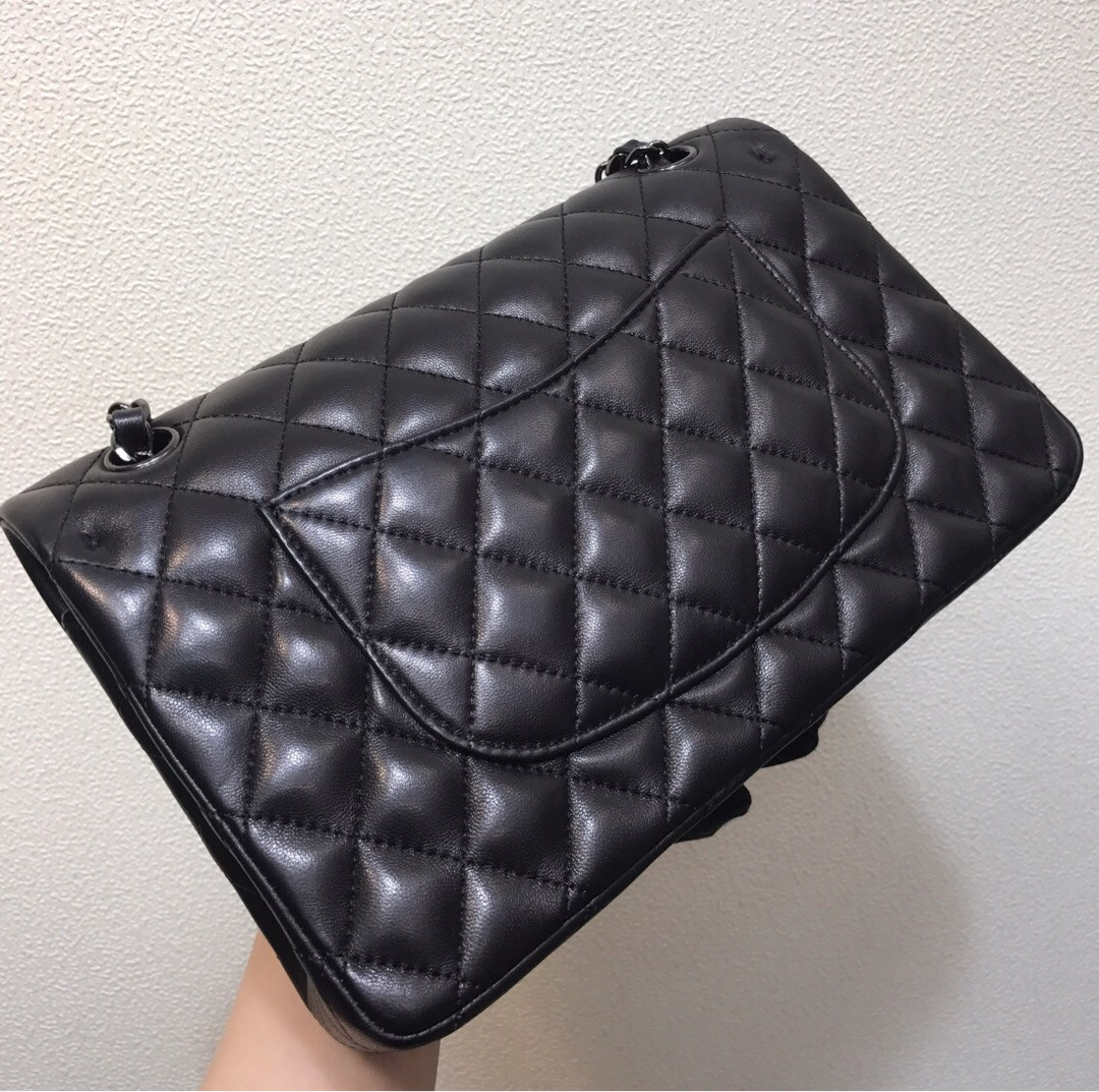 Ch**el CRUMPLED CALFSKIN QUITED DOUBLE FLAP BLACK  15.5x25.5x6.5cm
