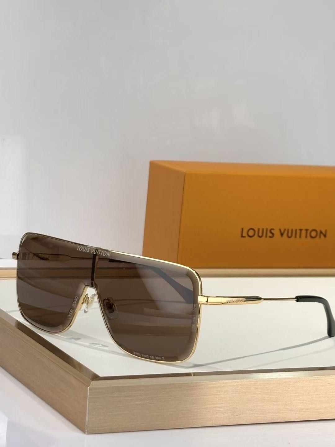 LV Glasses