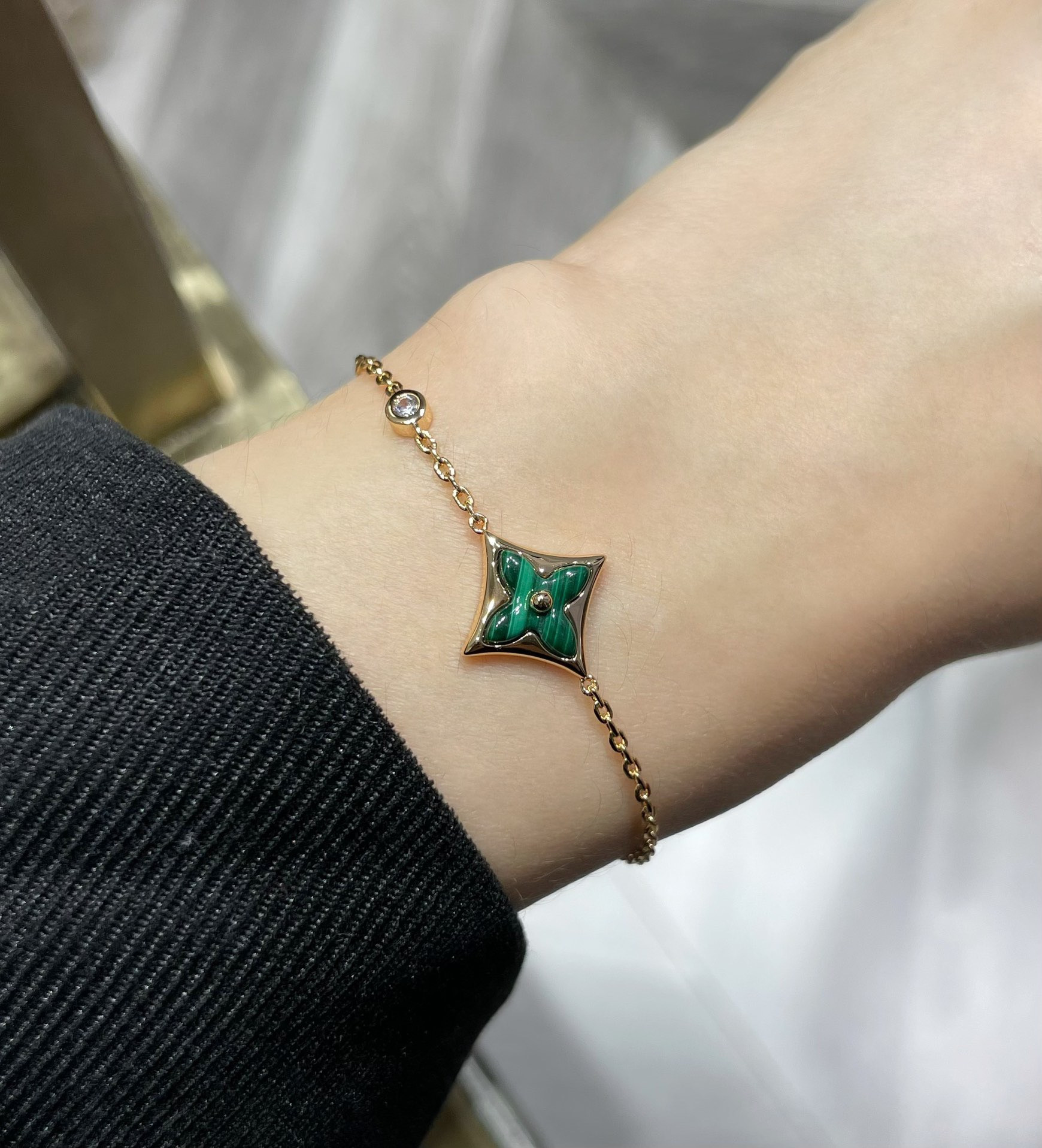 l0vis Vvtt0n color blossom bb star bracelet
