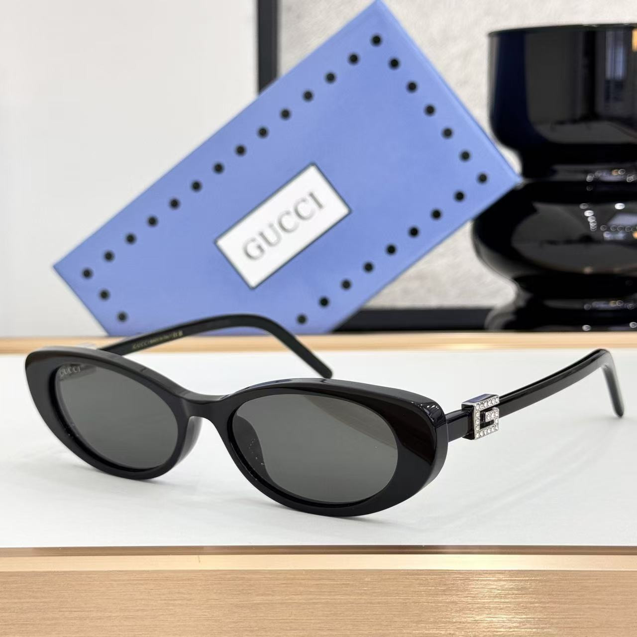 Gucci Glasses GG1680S 52-17-140