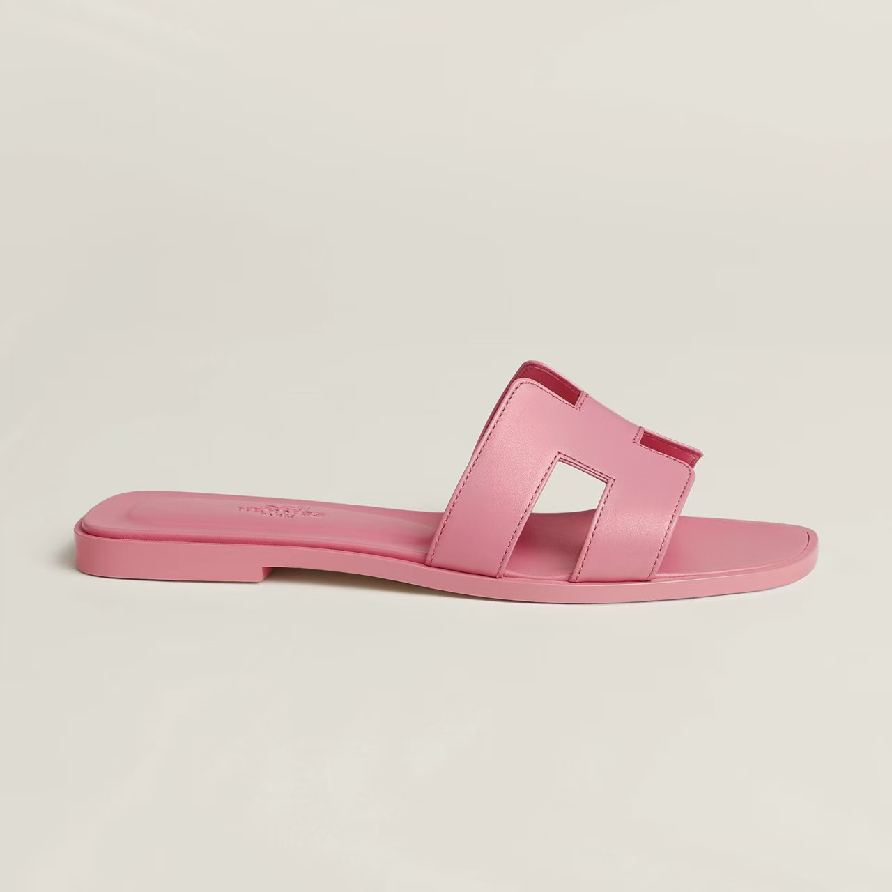 ua H**me5 oran sandal