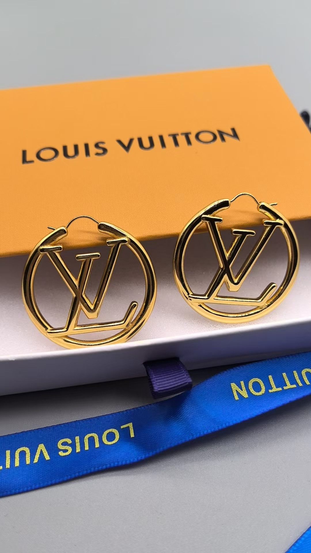 l0vis Vvtt0n earrings 2 3 4cm