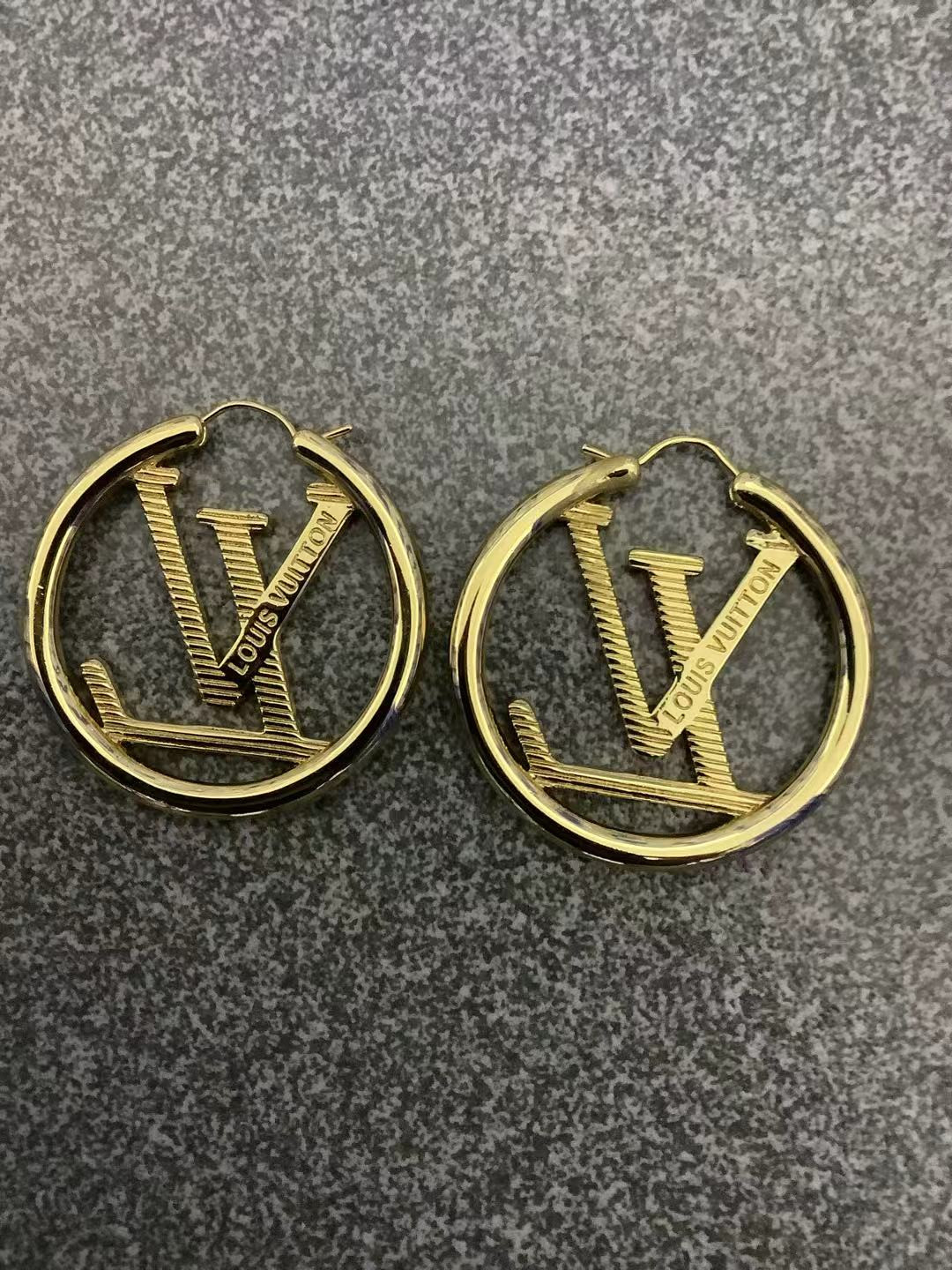 l0vis Vvtt0n earrings 2 3 4cm
