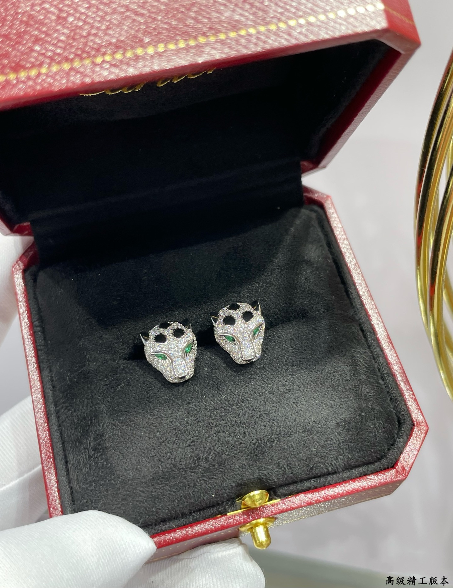Ca*t1er earrings