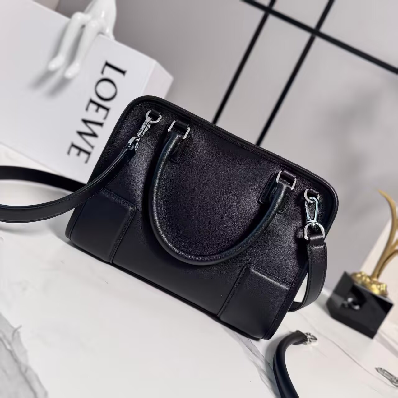 Loewe Small Amazona 180 Bag 24.5x10x18.5cm