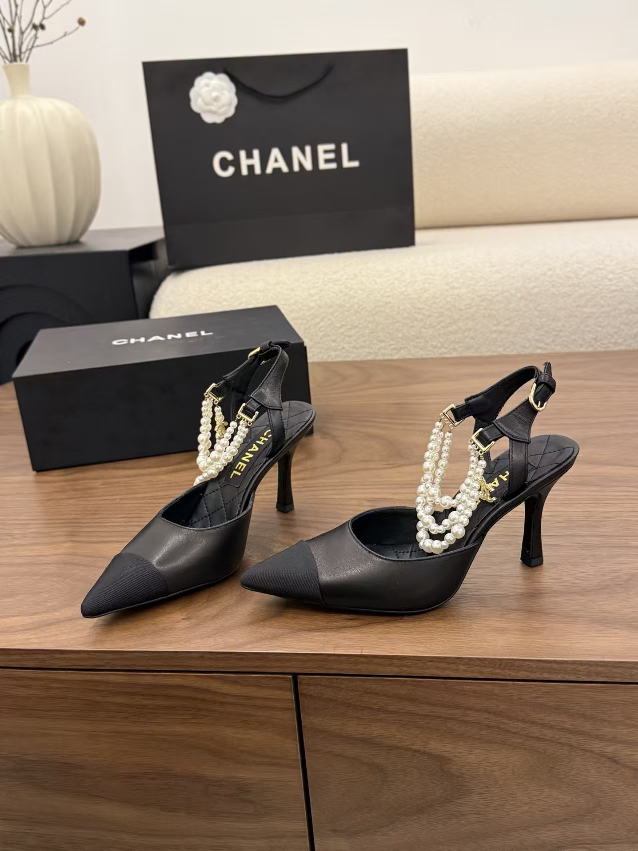 ua Ch**el slingbacks 7.5cm heel