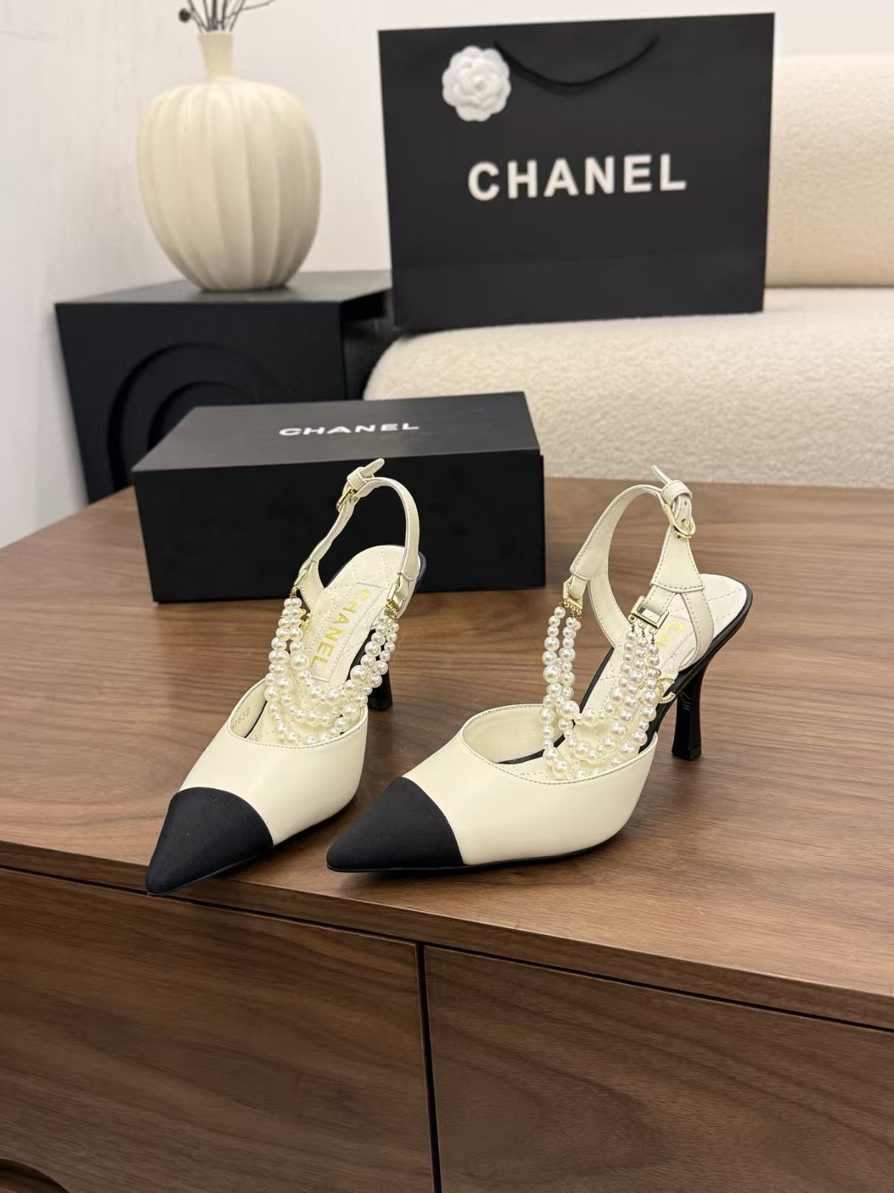 ua Ch**el slingbacks 7.5cm heel