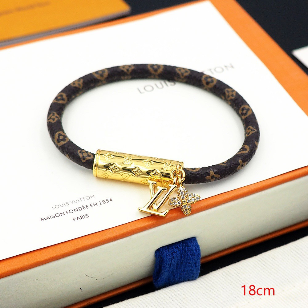 l0vis Vvtt0n bracelet