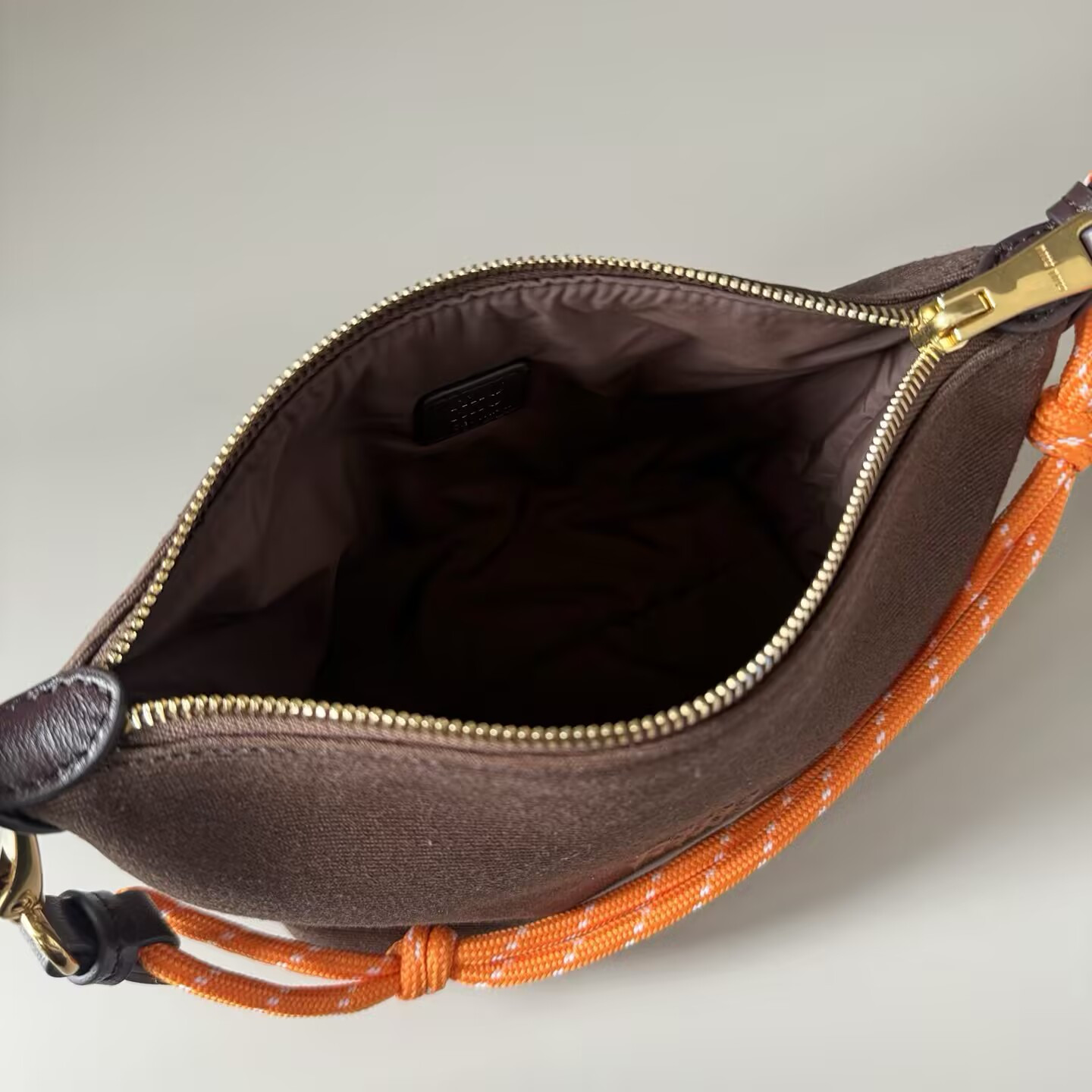 Miu Miu Gabardine pouch 14x18.5x10cm