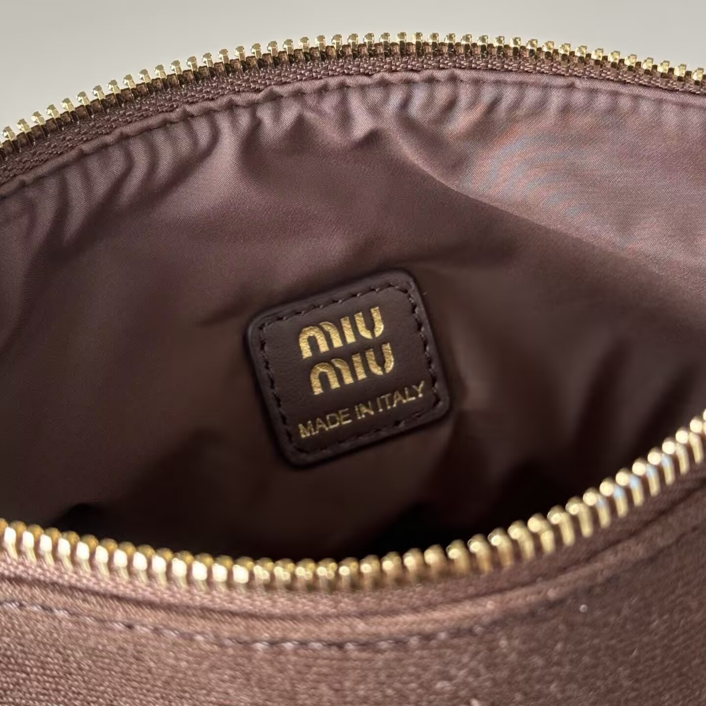 Miu Miu Gabardine pouch 14x18.5x10cm