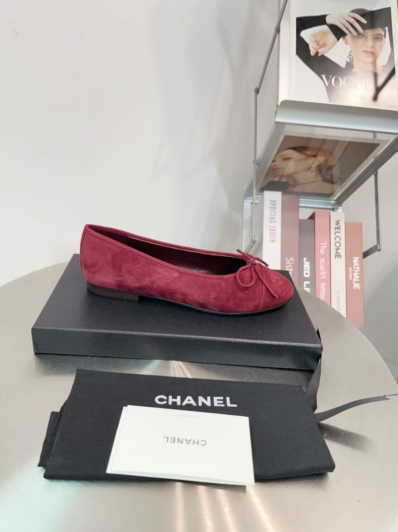 ua Ch**el ballet flats