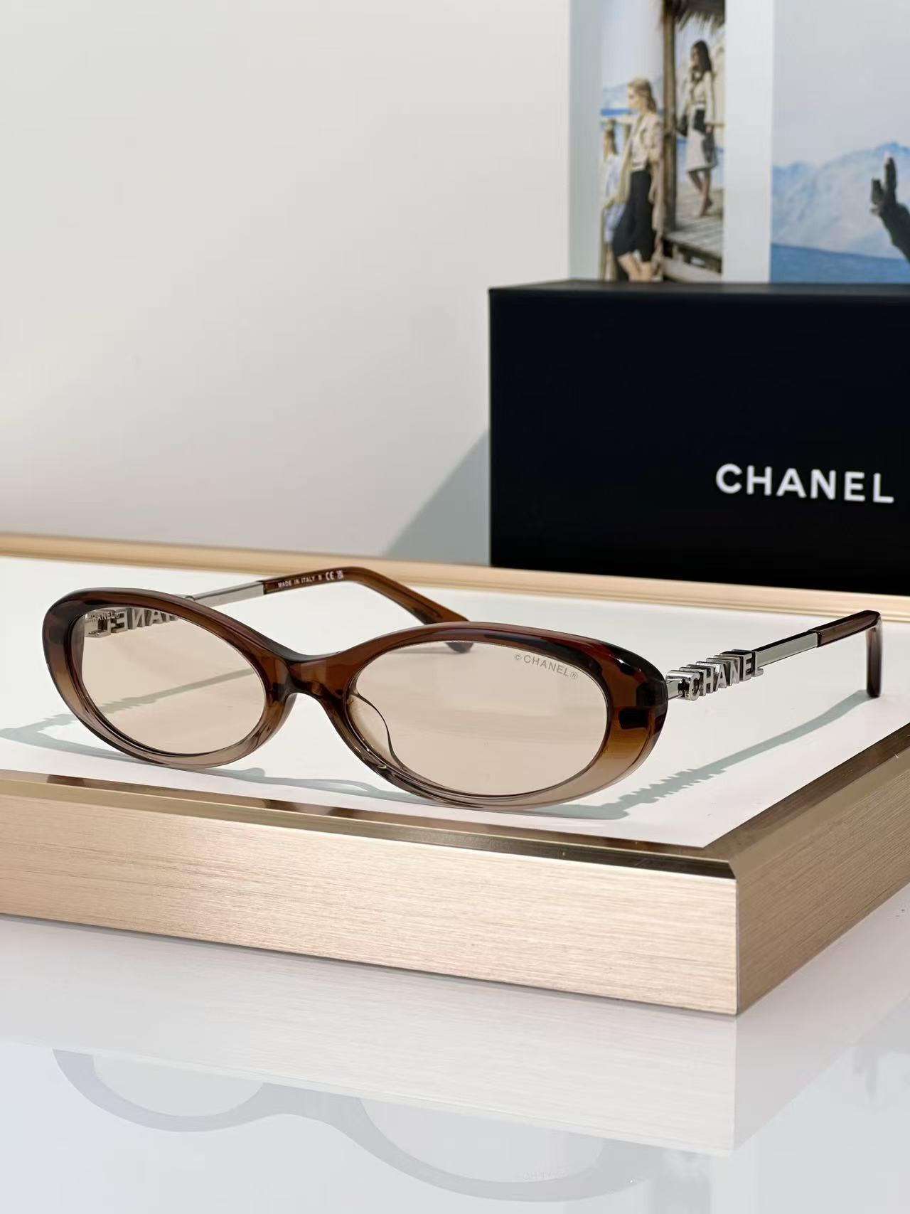 Ch**el glasses