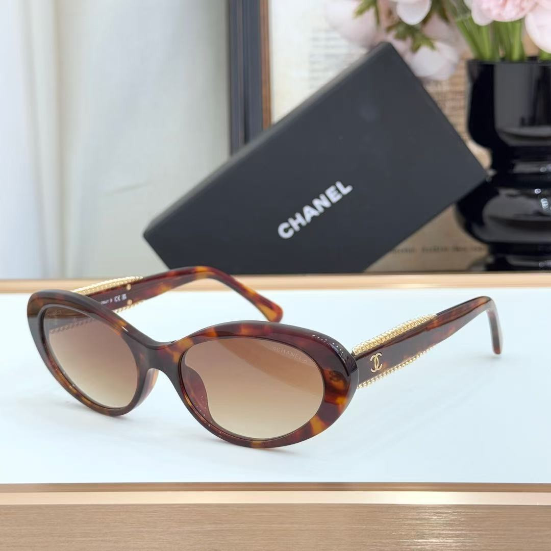 Ch**el glasses