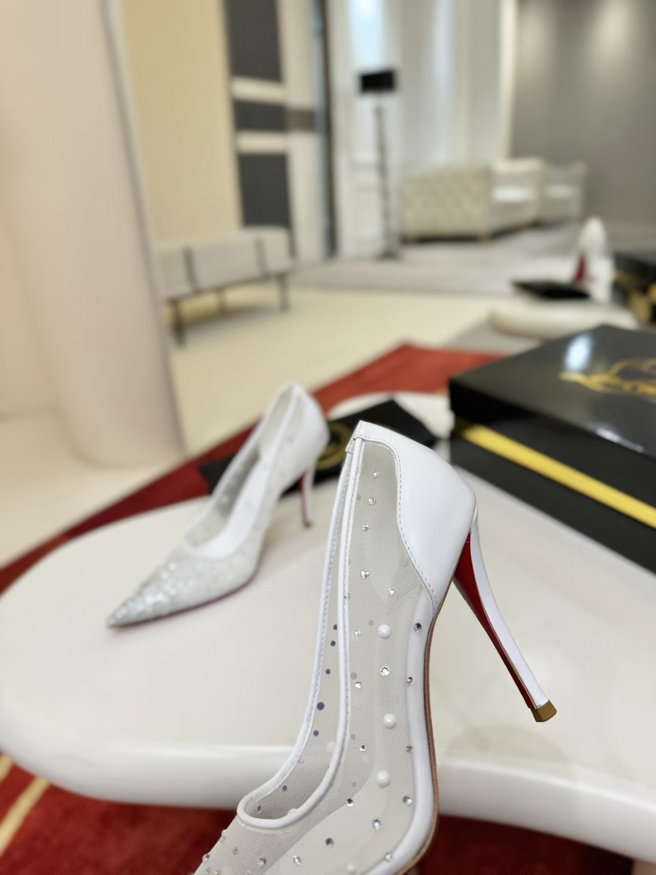 ua Chr1st1an louboutin miss z degrastrass perla pumps
